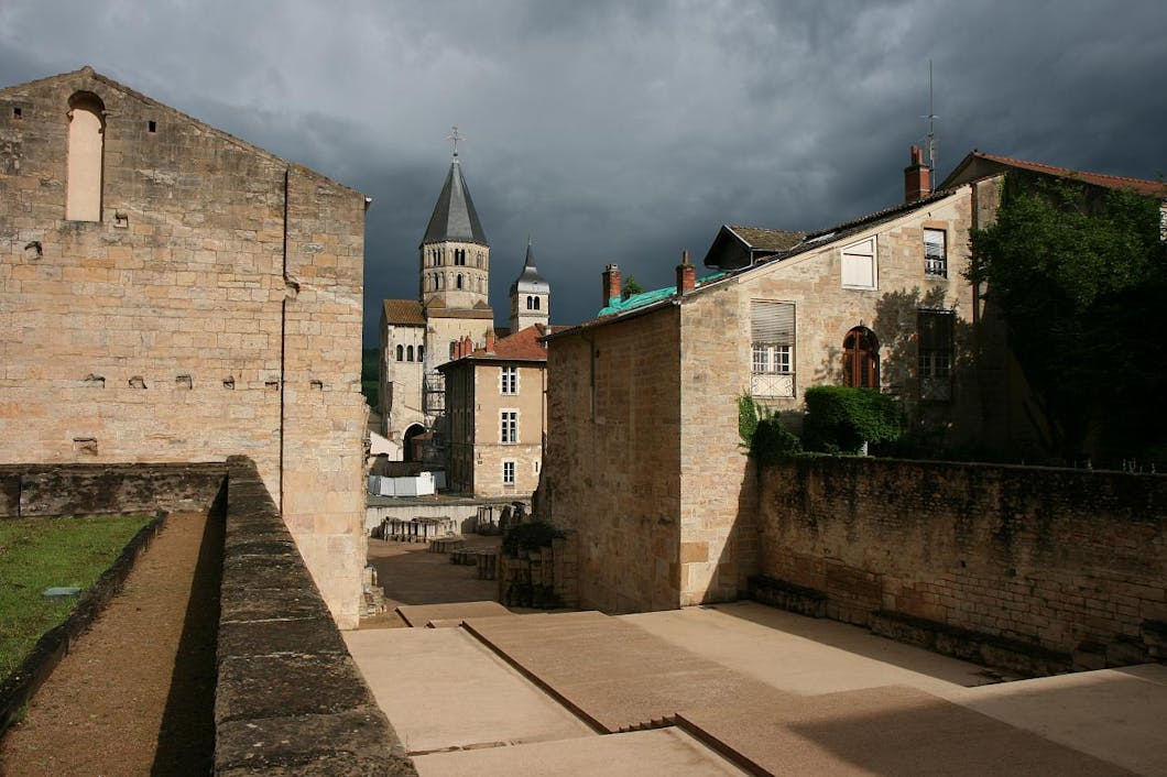 xti_1837