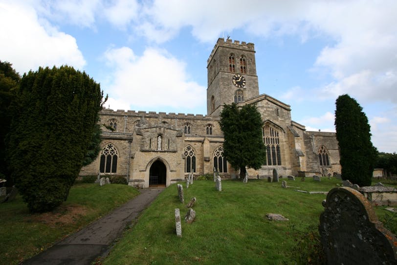 Thame Parish Church from South