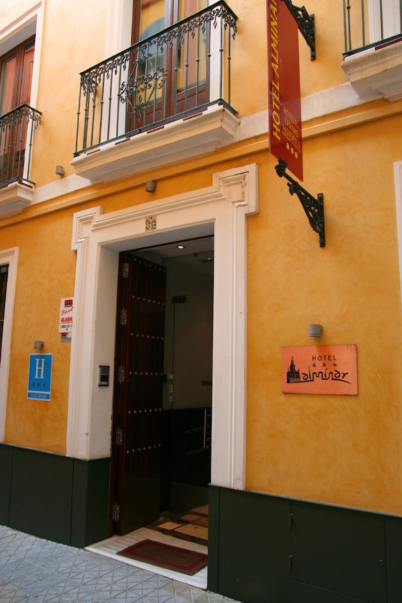 hotel alminar, seville