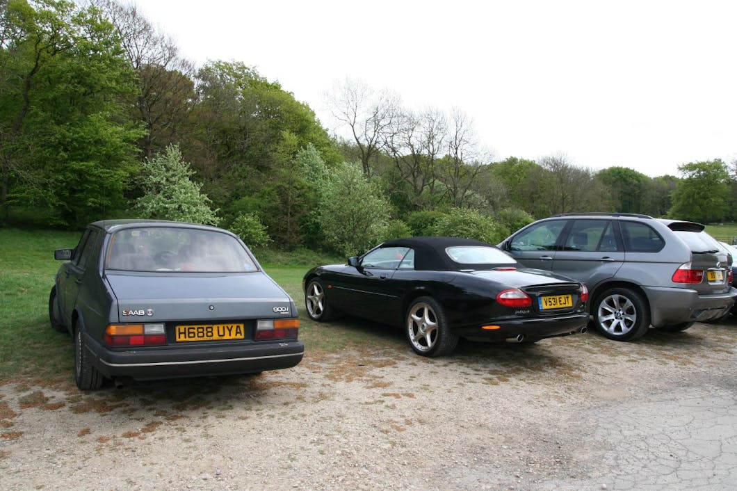 cars at broadway tower