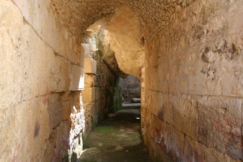 amphitheater tunnel, italica