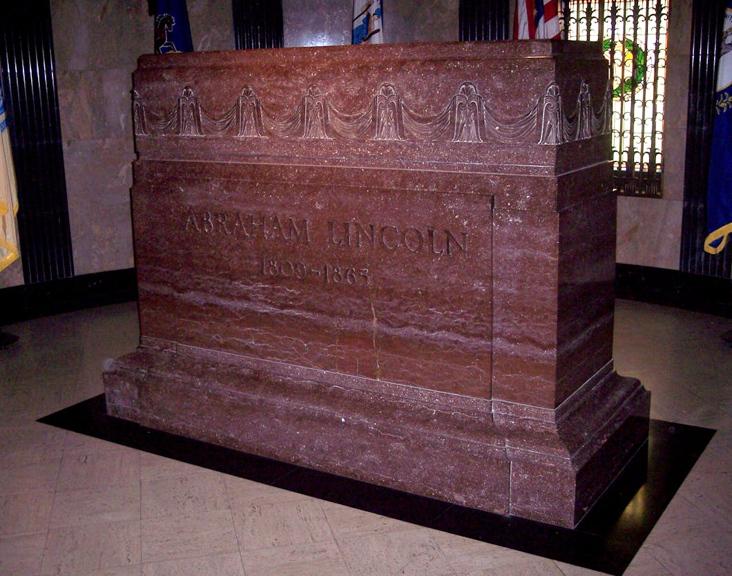 Tomb of Lincoln