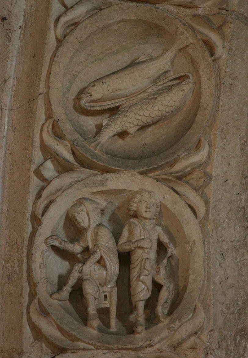 Central Portal Archivolt: February