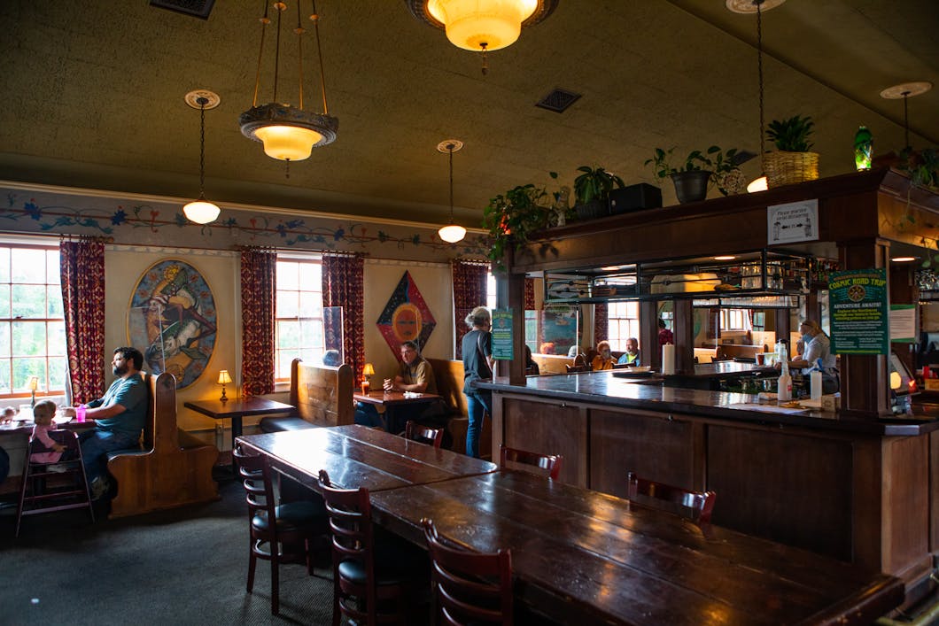 Pub Interior, McMenamins Oregon City, Oregon