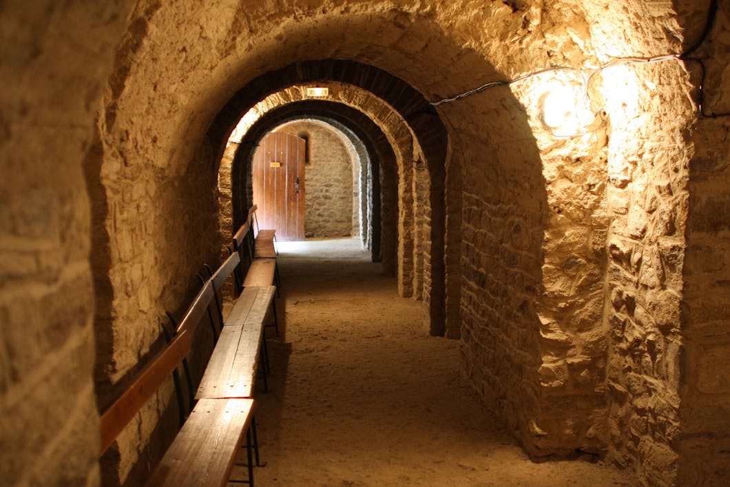 Crypt: South Aisle Looking West