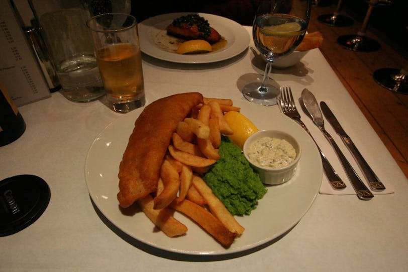 love's fish restaurant