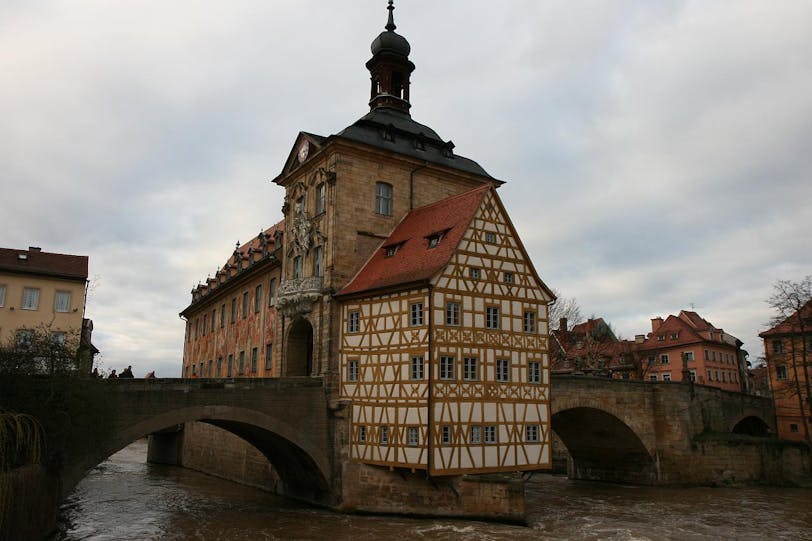 altes rathaus (old town hall)