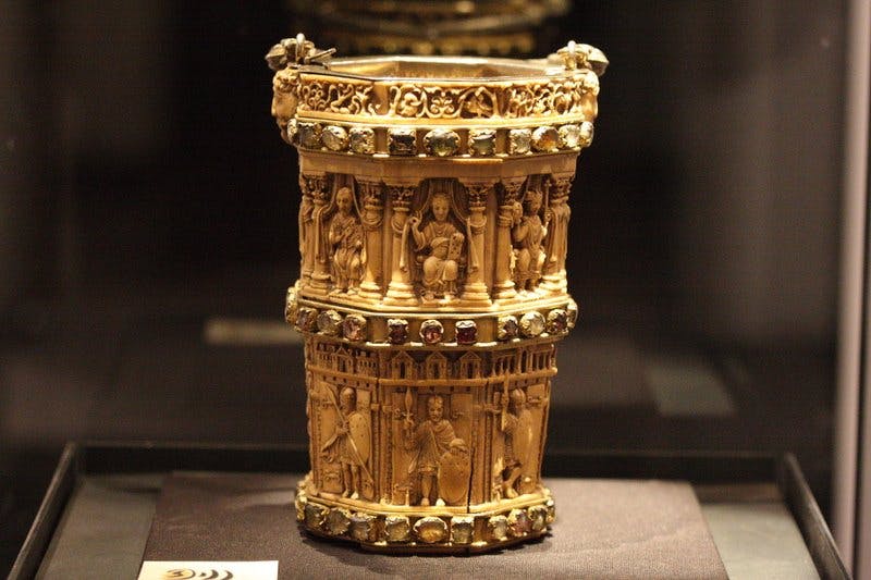 holy water vessel (c.1000)