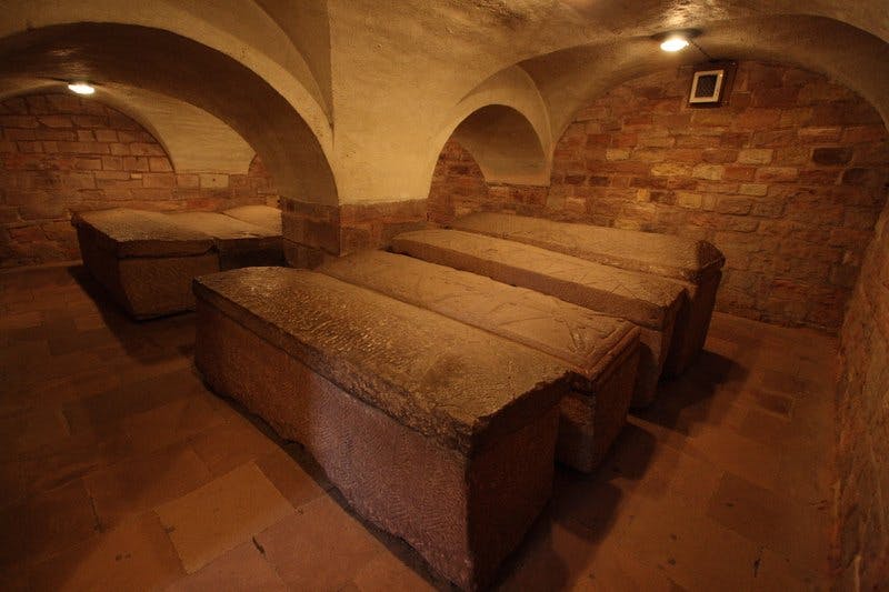 crypt