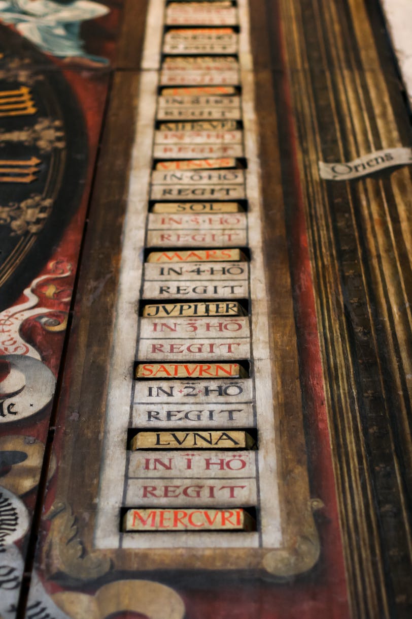 Rulers of the Hours