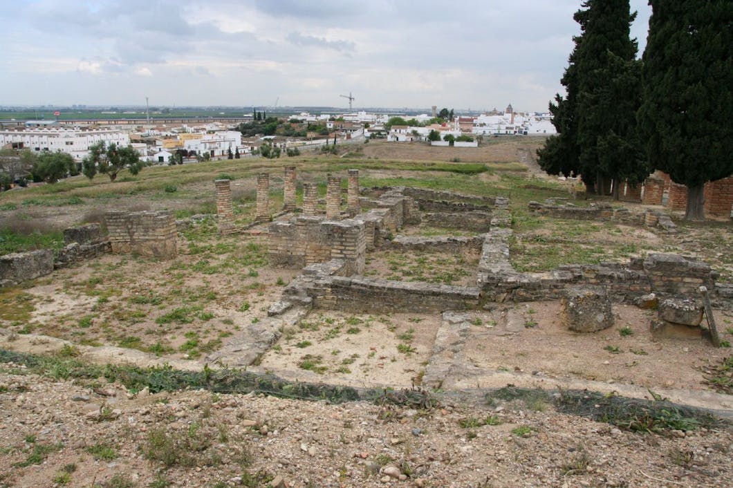 house and baths, italica