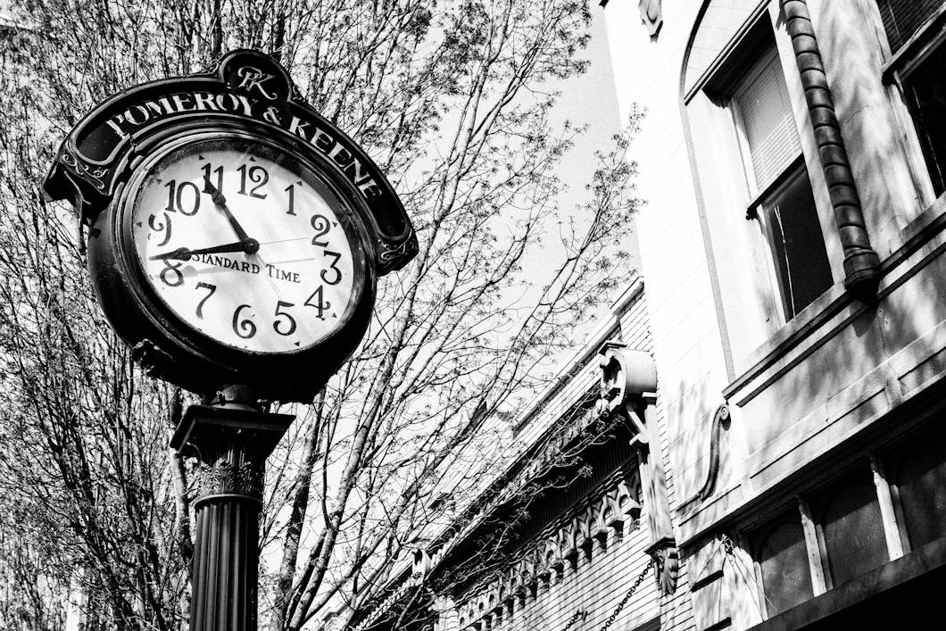 Pomeroy & Keene Clock - Salem, Oregon