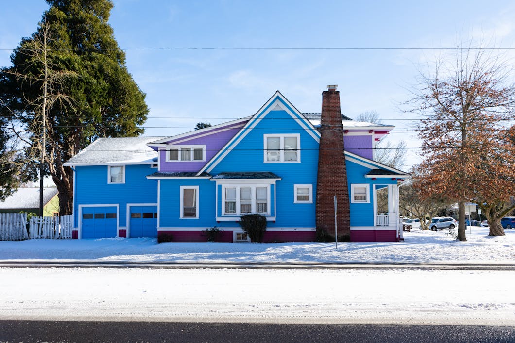 Side View, Lizzie and John Denison House (1705 Court St NE) - Salem, Oregon