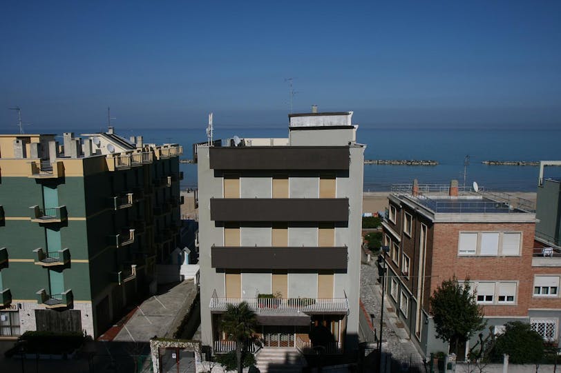 xti_3816