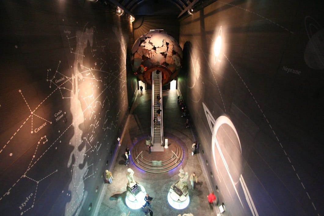 earth hall @ natural history museum