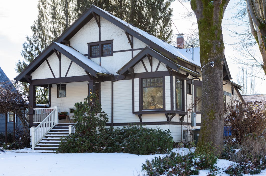 Henry Kloepping House (1566 Court St NE) - Salem, Oregon