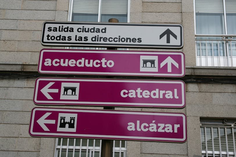 Segovia Signs