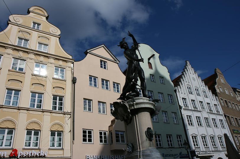 xti_2195