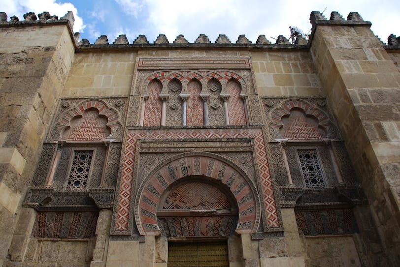 puerta de palacio