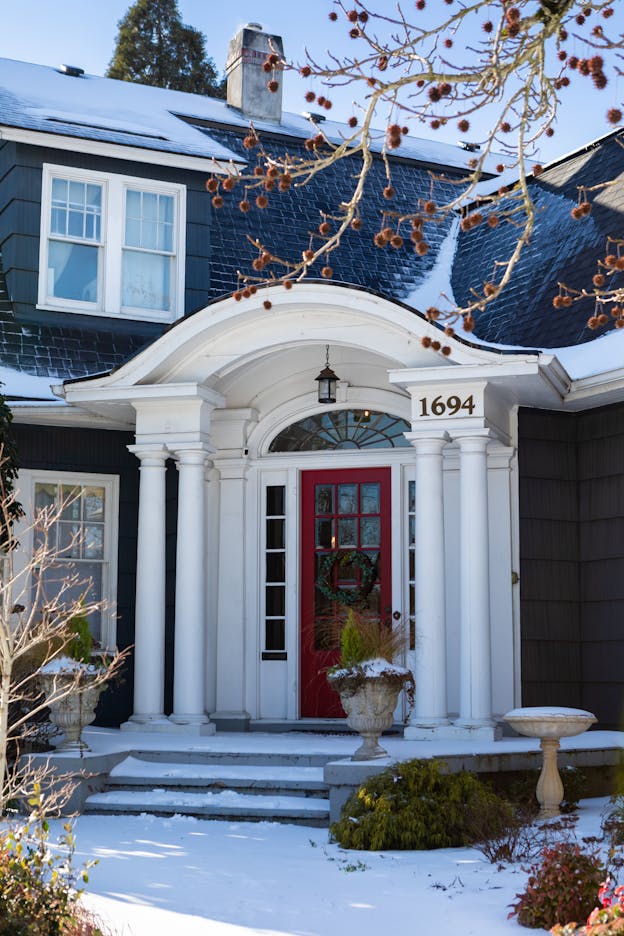 Portico Detail, B.L. and Sarah Steeves House (1694 Court St NE) - Salem, Oregon