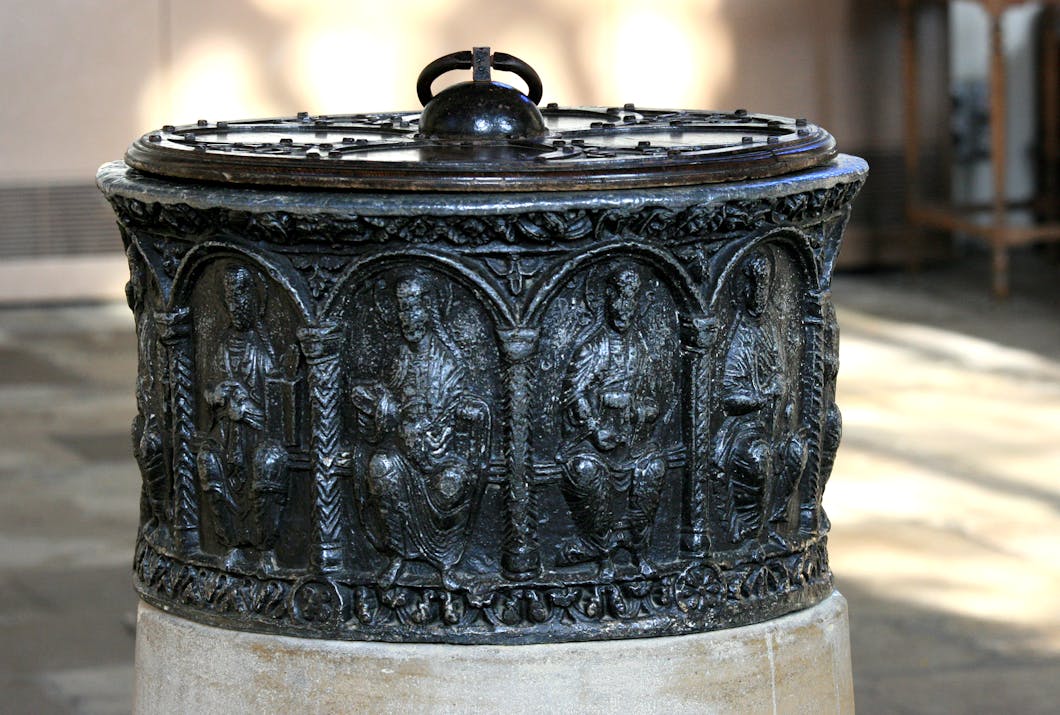 Lead Font, 1170